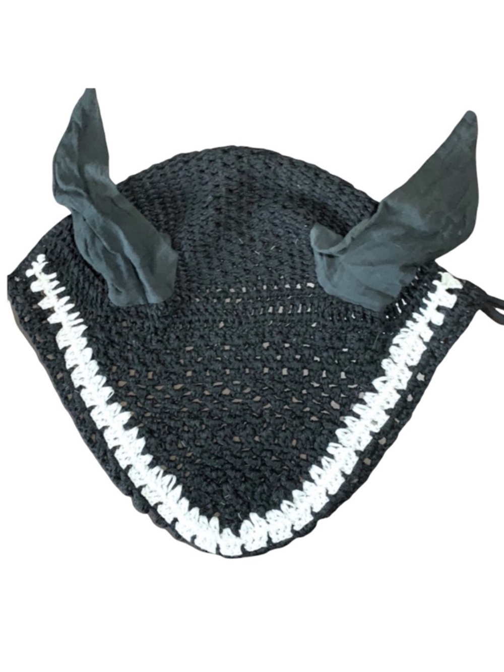 Black & White Horse Ear Fly Bonnet